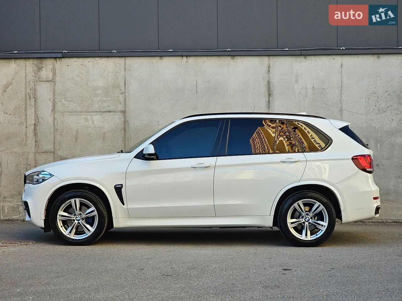 2015 BMW X5 - мініатюра 2
