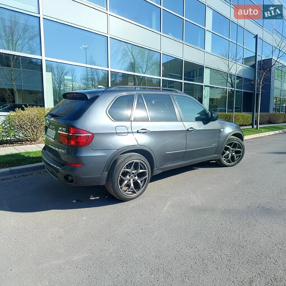2011 BMW X5 - мініатюра 5