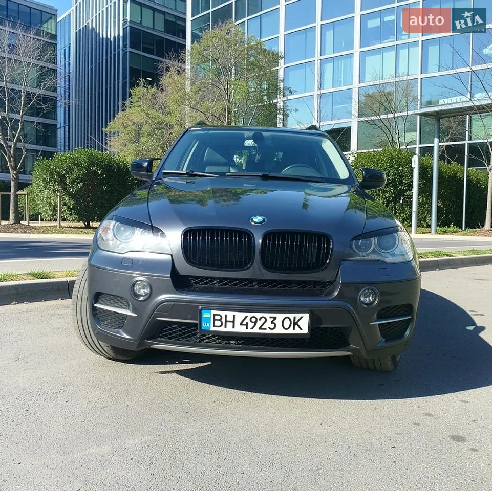 2011 BMW X5 - мініатюра 3