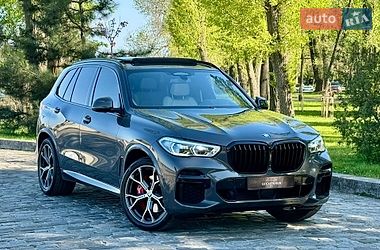 BMW X5  2022