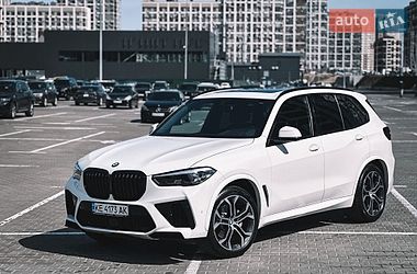 BMW X5  2019
