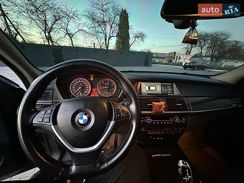 Внедорожник / Кроссовер BMW X5 2009 в Одессе