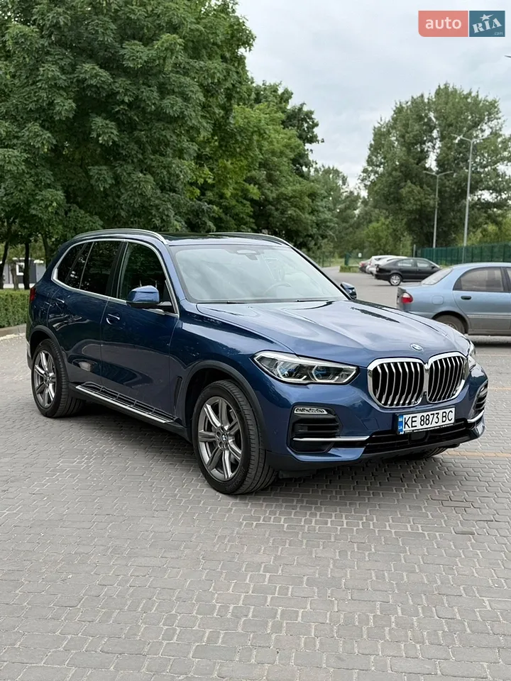 2020 BMW X5 - фото 1