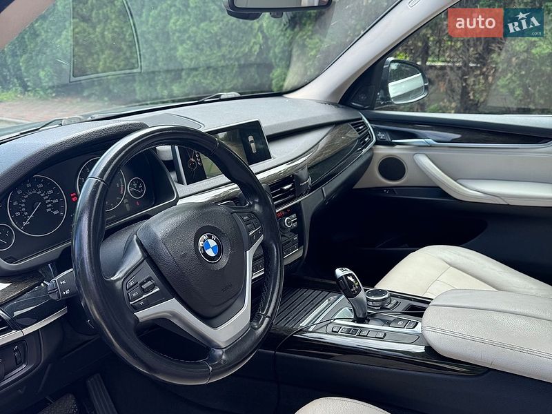 Позашляховик / Кросовер BMW X5 2014 в Києві