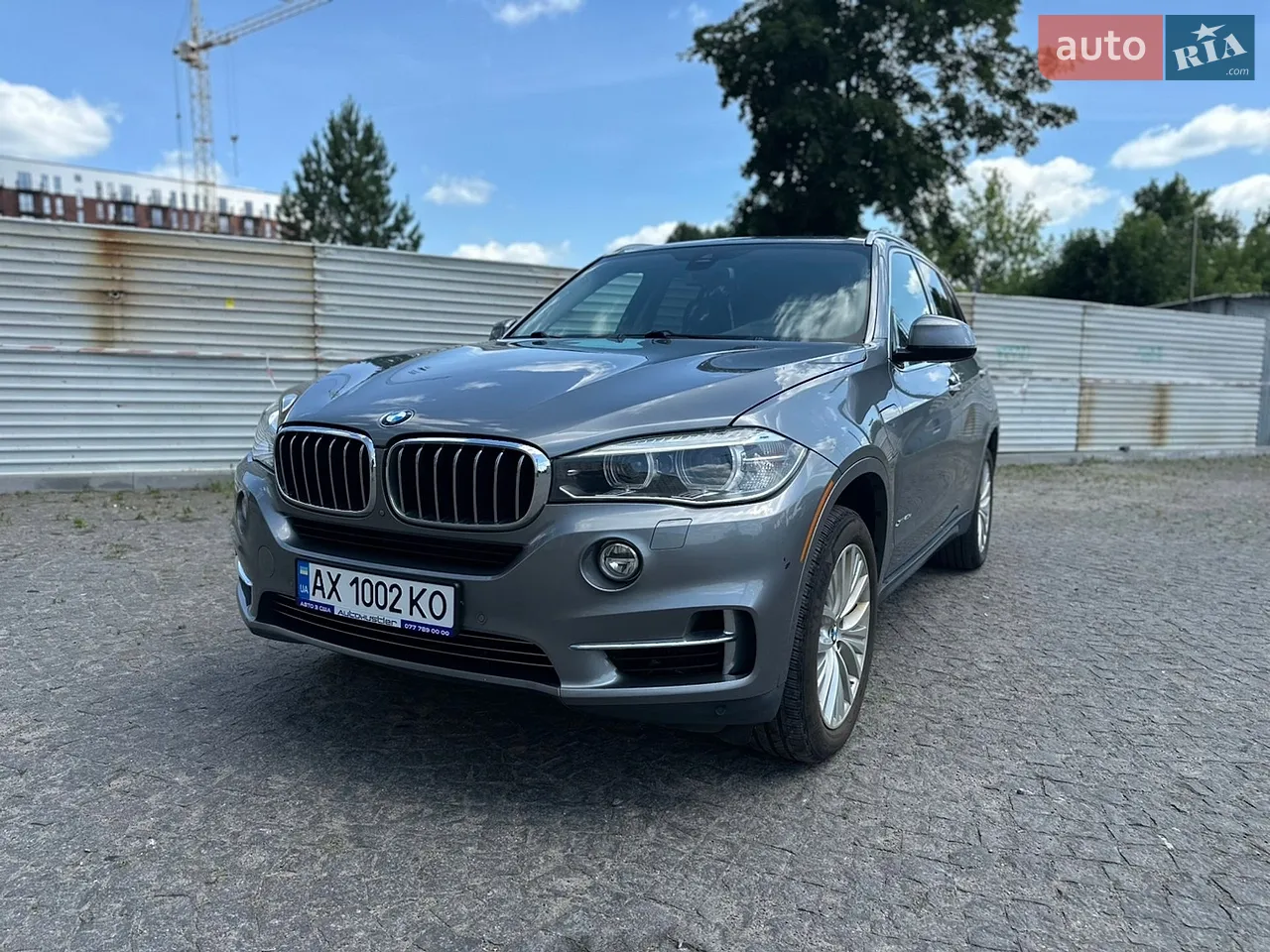 2016 BMW X5 - мініатюра 2