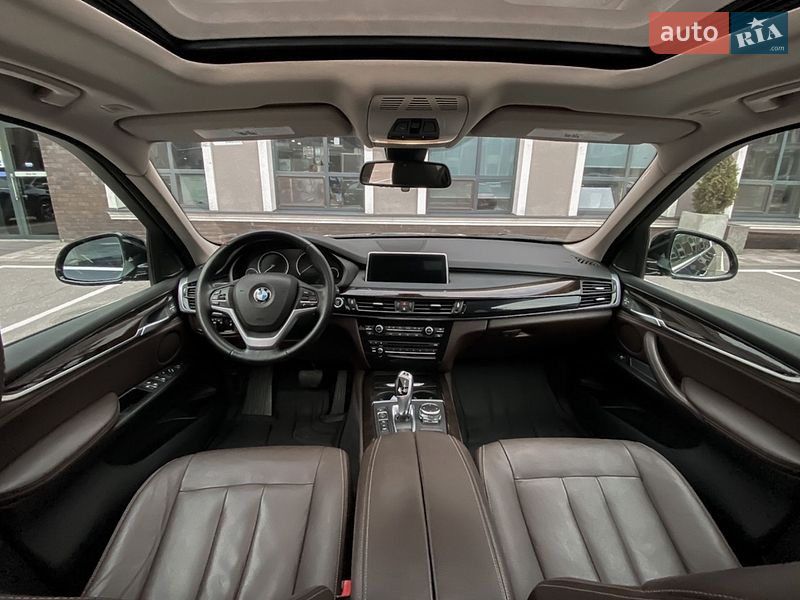 Внедорожник / Кроссовер BMW X5 2016 в Черновцах