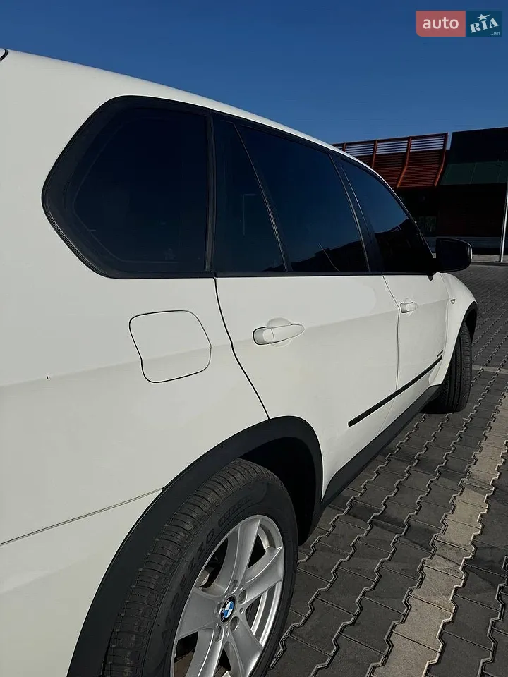 2011 BMW X5 - мініатюра 3