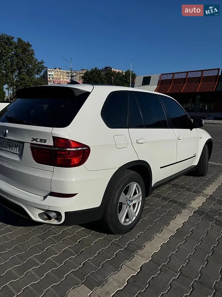 2011 BMW X5 - мініатюра 2