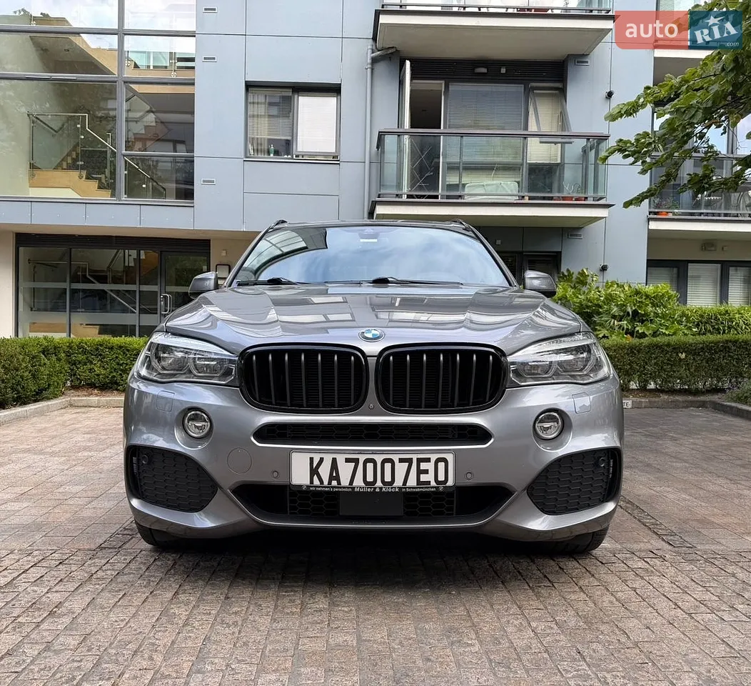 2017 BMW X5 - фото 1