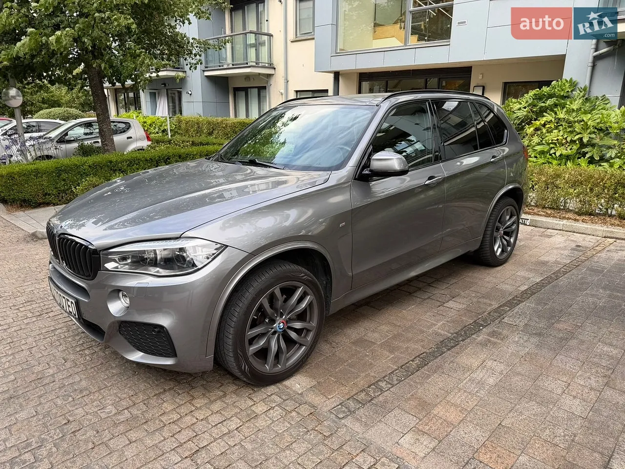 2017 BMW X5 - мініатюра 2