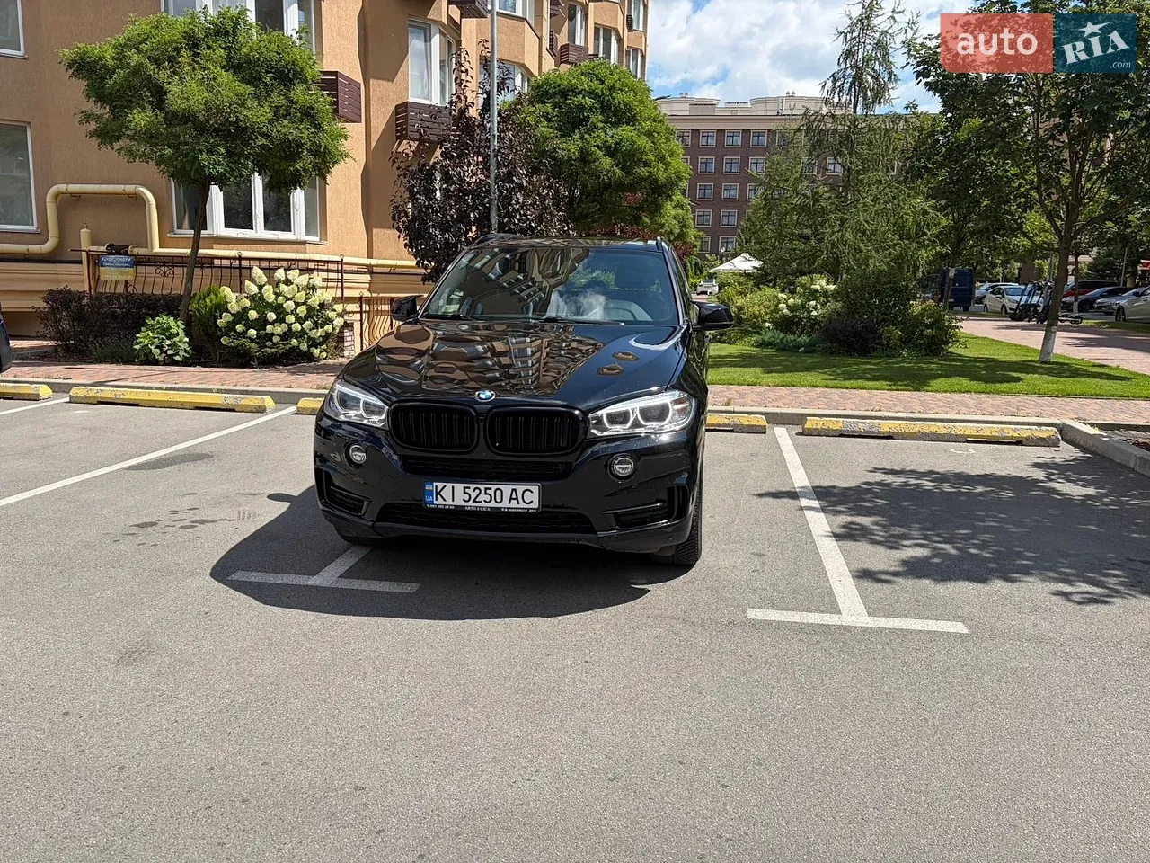 2016 BMW X5 - мініатюра 3
