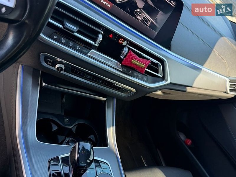 Внедорожник / Кроссовер BMW X5 2019 в Киеве