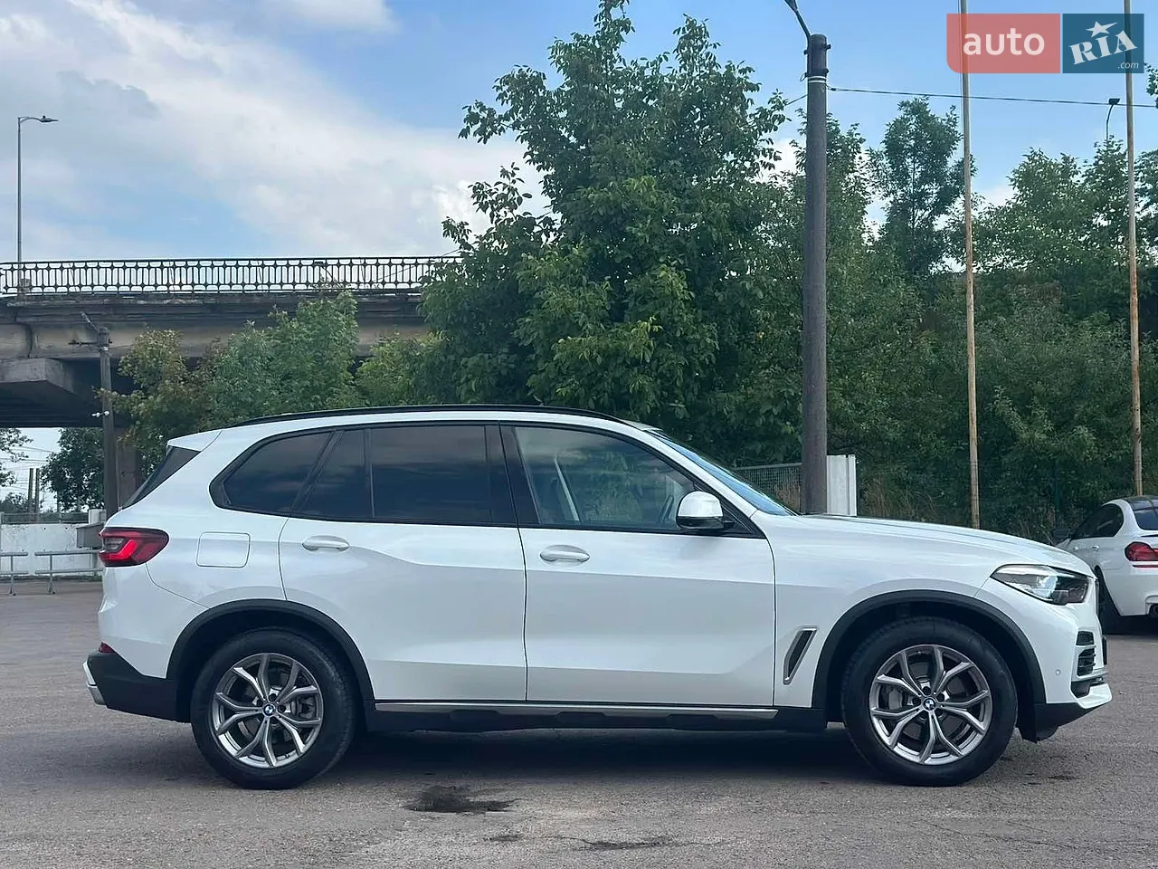2022 BMW X5 - мініатюра 3