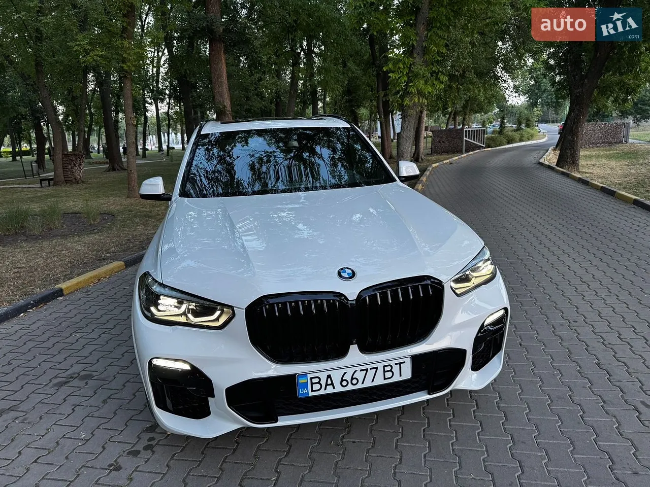 2020 BMW X5 - фото 1
