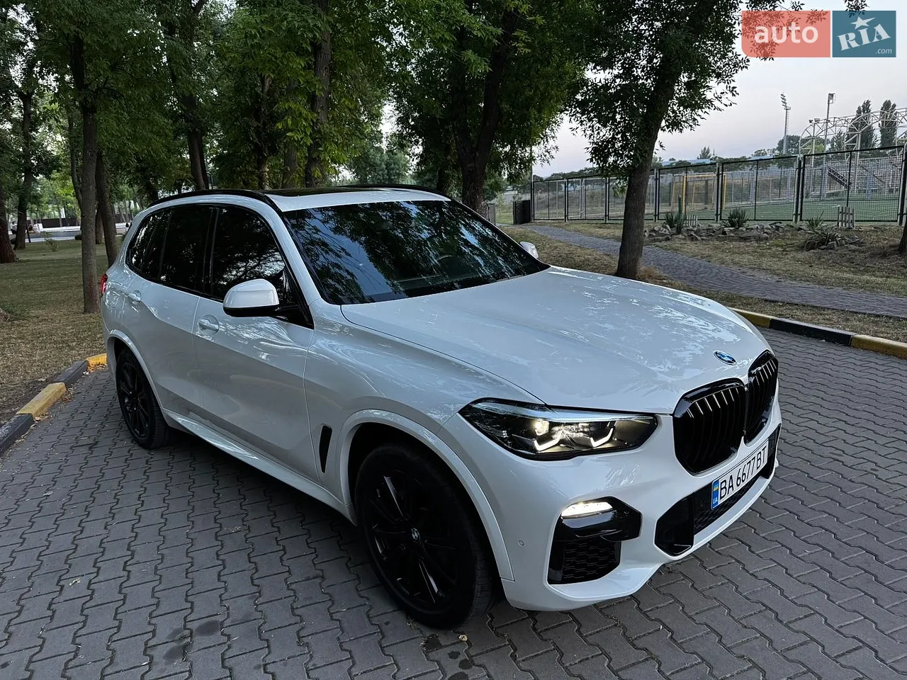 2020 BMW X5 - мініатюра 2