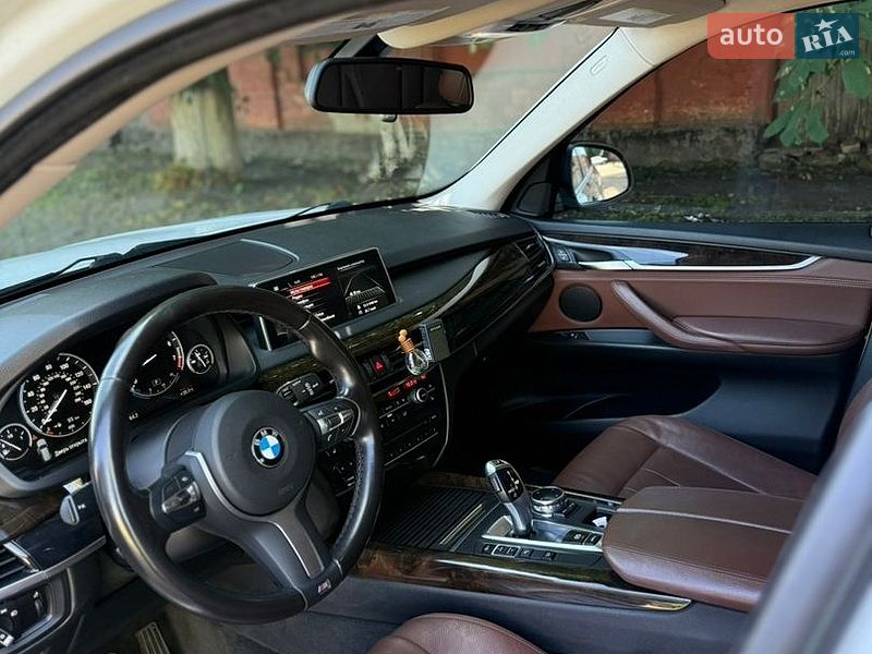 Внедорожник / Кроссовер BMW X5 2014 в Золотоноше