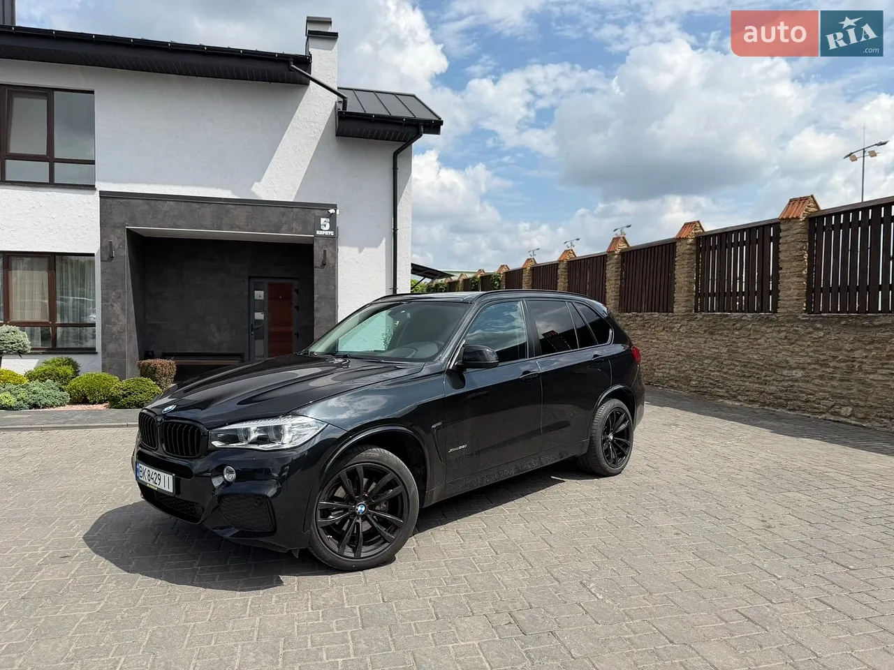 2015 BMW X5 - мініатюра 3
