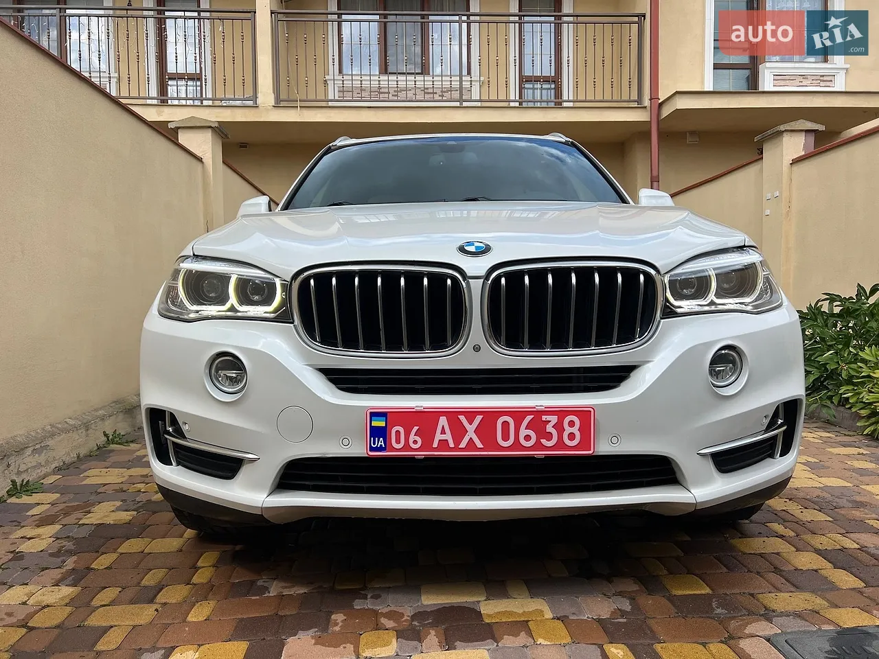 2017 BMW X5 - мініатюра 2