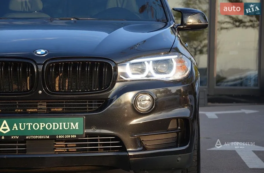 2016 BMW X5 - мініатюра 3