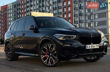 BMW X5 2019