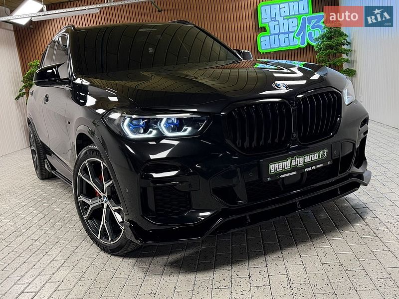 Внедорожник / Кроссовер BMW X5 2022 в Киеве