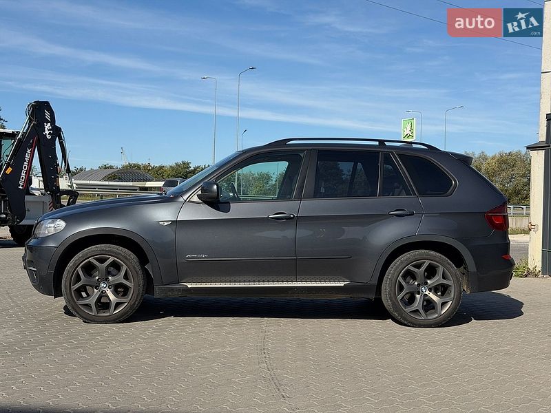 Внедорожник / Кроссовер BMW X5 2012 в Львове