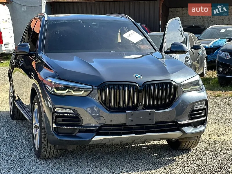 BMW X5 2019