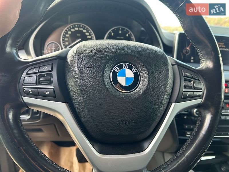 Внедорожник / Кроссовер BMW X5 2014 в Калуше