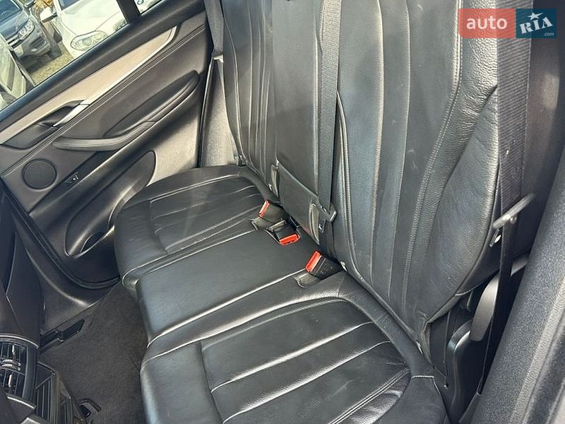 Внедорожник / Кроссовер BMW X5 2014 в Калуше