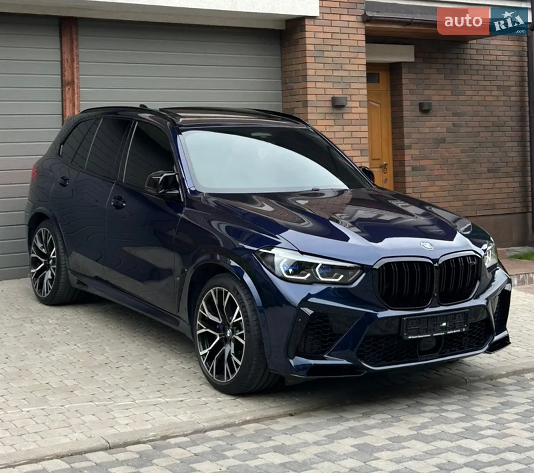 2022 BMW X5 M - фото 1