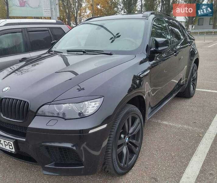 Легковые BMW X6 M