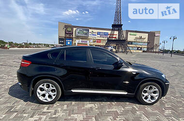 BMW X6  2013