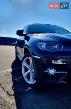 BMW X6  2012