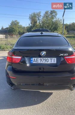 BMW X6 2011