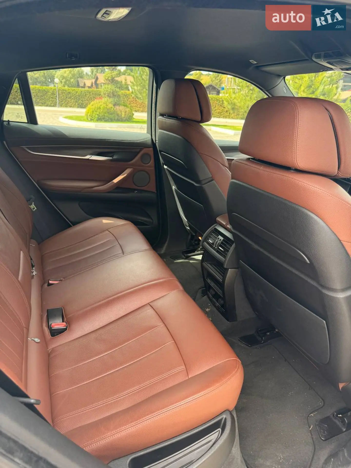 BMW X6 2016 VIN WBAKU210800R63748 фото оголошення 12 з 21