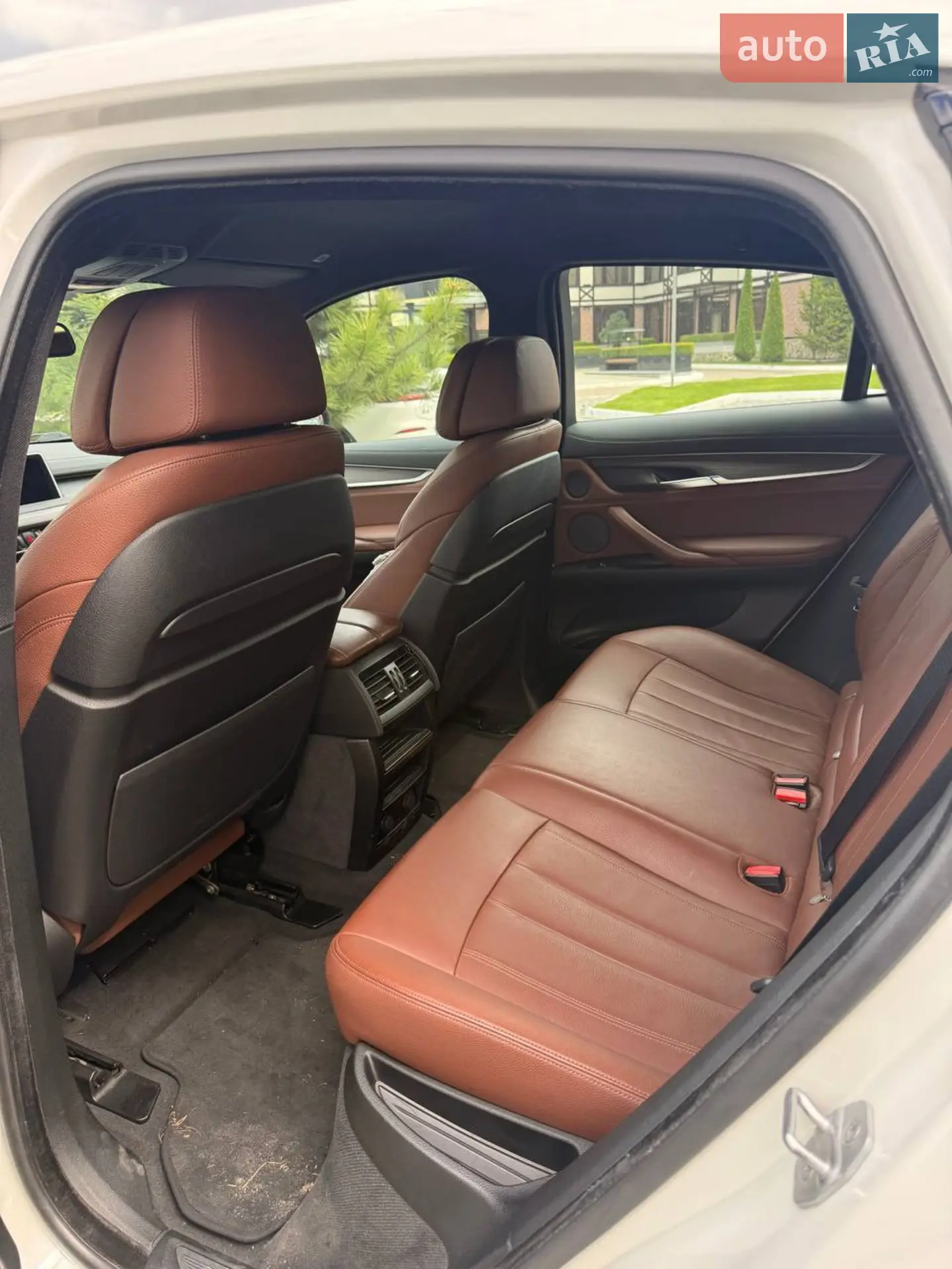 BMW X6 2016 VIN WBAKU210800R63748 фото оголошення 7 з 21