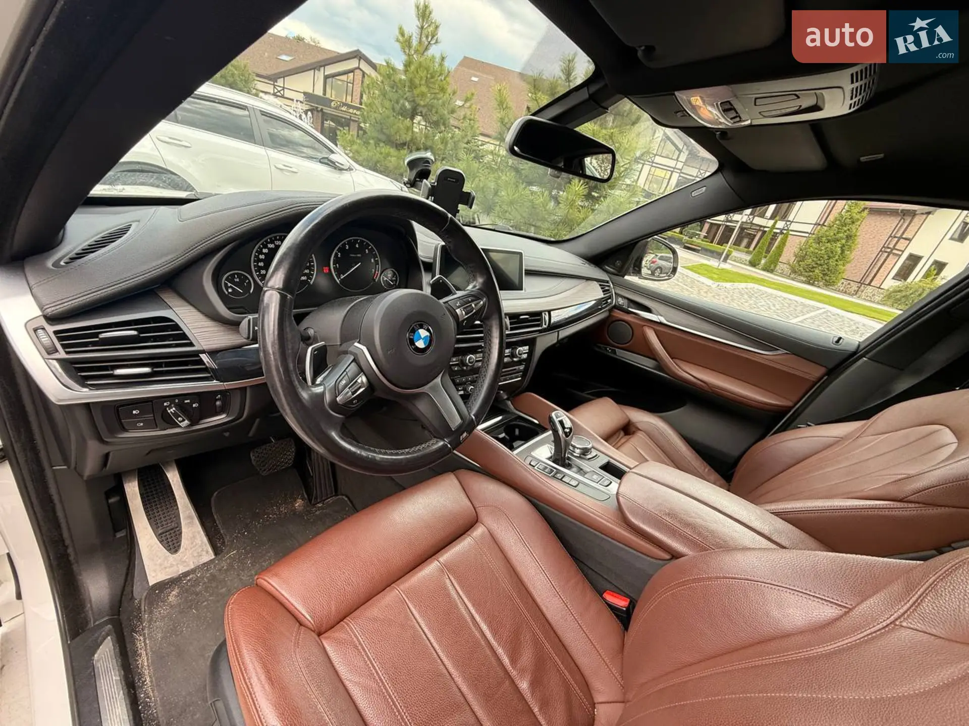 BMW X6 2016 VIN WBAKU210800R63748 фото оголошення 14 з 21