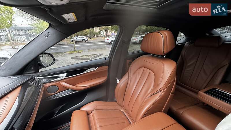 Внедорожник / Кроссовер BMW X6 2015 в Киеве