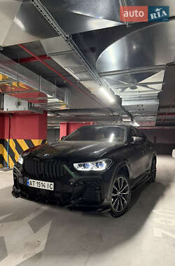 BMW X6  2022