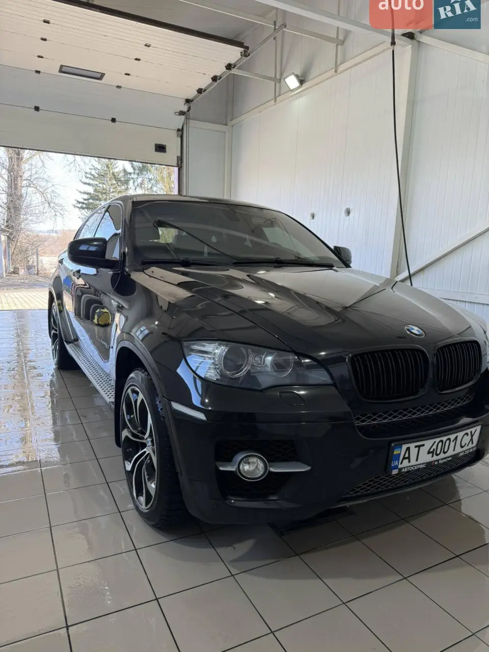 2010 BMW X6 - фото 1