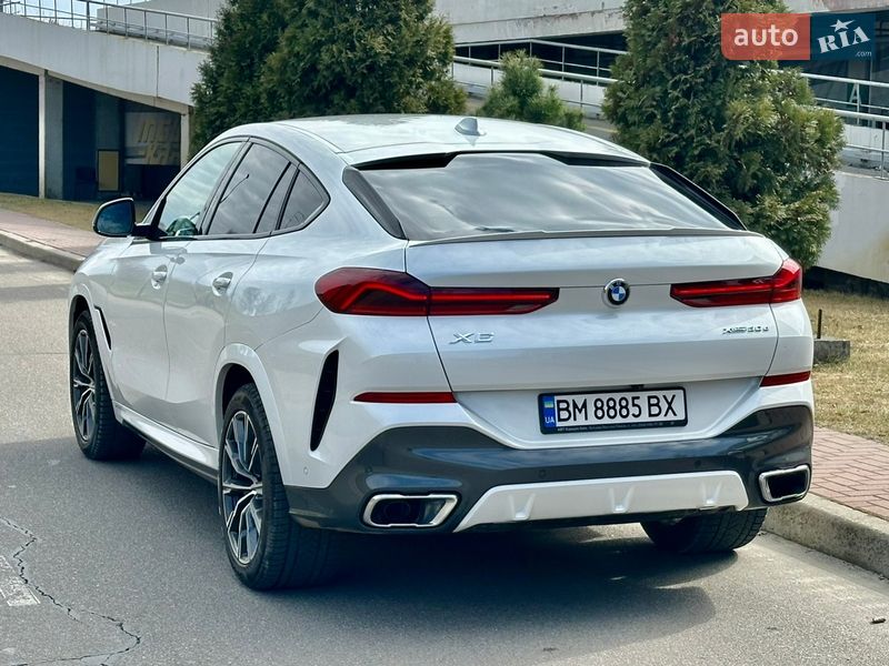 Внедорожник / Кроссовер BMW X6 2021 в Киеве