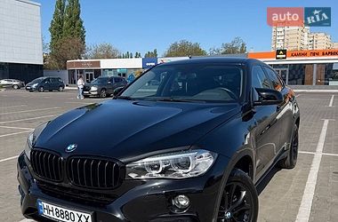 BMW X6  2017