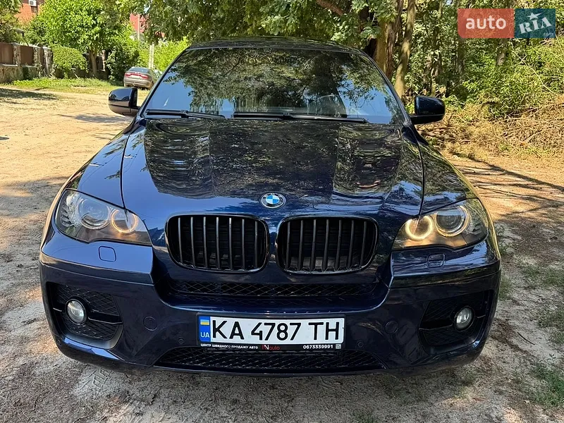 BMW X6 2012