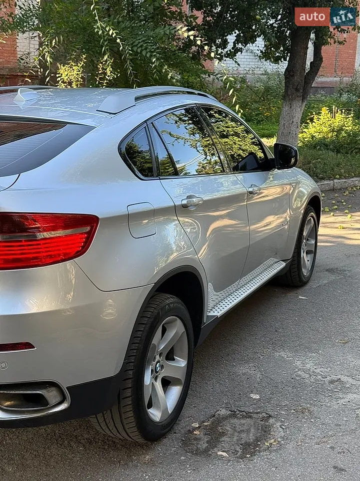 2010 BMW X6 - мініатюра 4