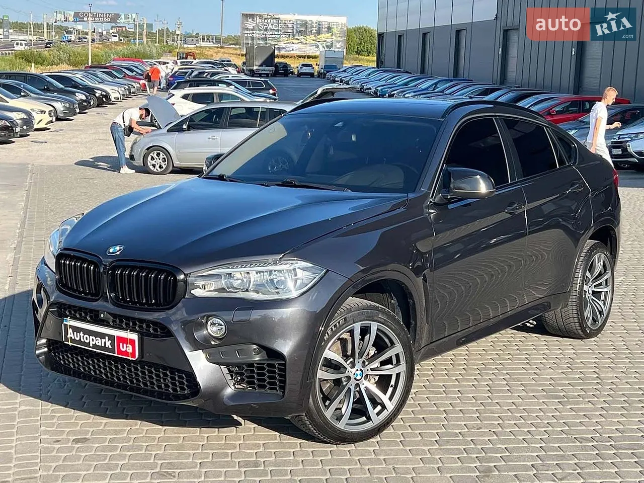 2015 BMW X6 - фото 1