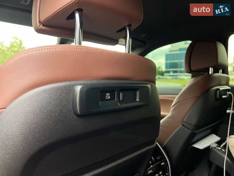 Внедорожник / Кроссовер BMW X6 2023 в Киеве фото 38 Внедорожник / Кроссовер BMW X6 2023 в Киеве