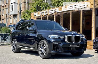 BMW X7  2020