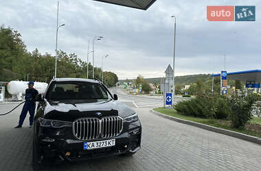 BMW X7  2022