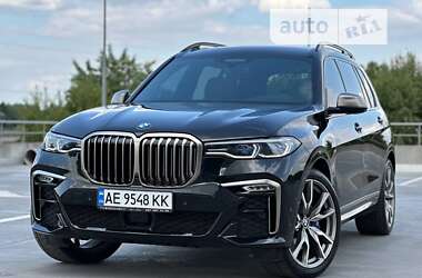 BMW X7  2020