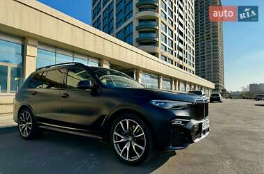 BMW X7  2020